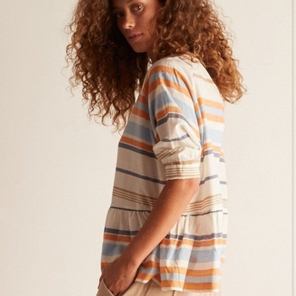 NWOT Anthropologie The Odells Shirring Peplum Blouse (M) - Picture 2 of 6